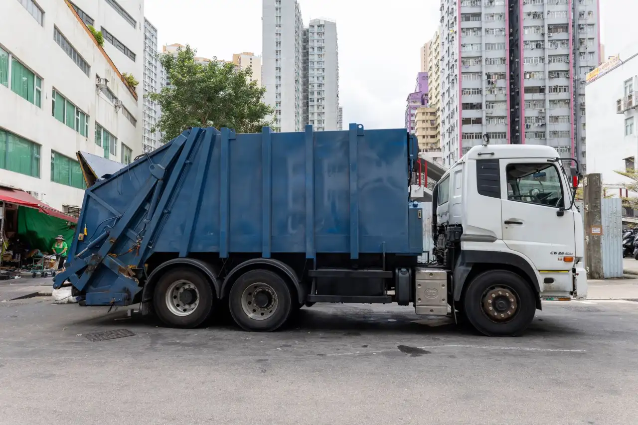 杭州乐与游乐儿童滑梯与攀爬架组合设计要点解析